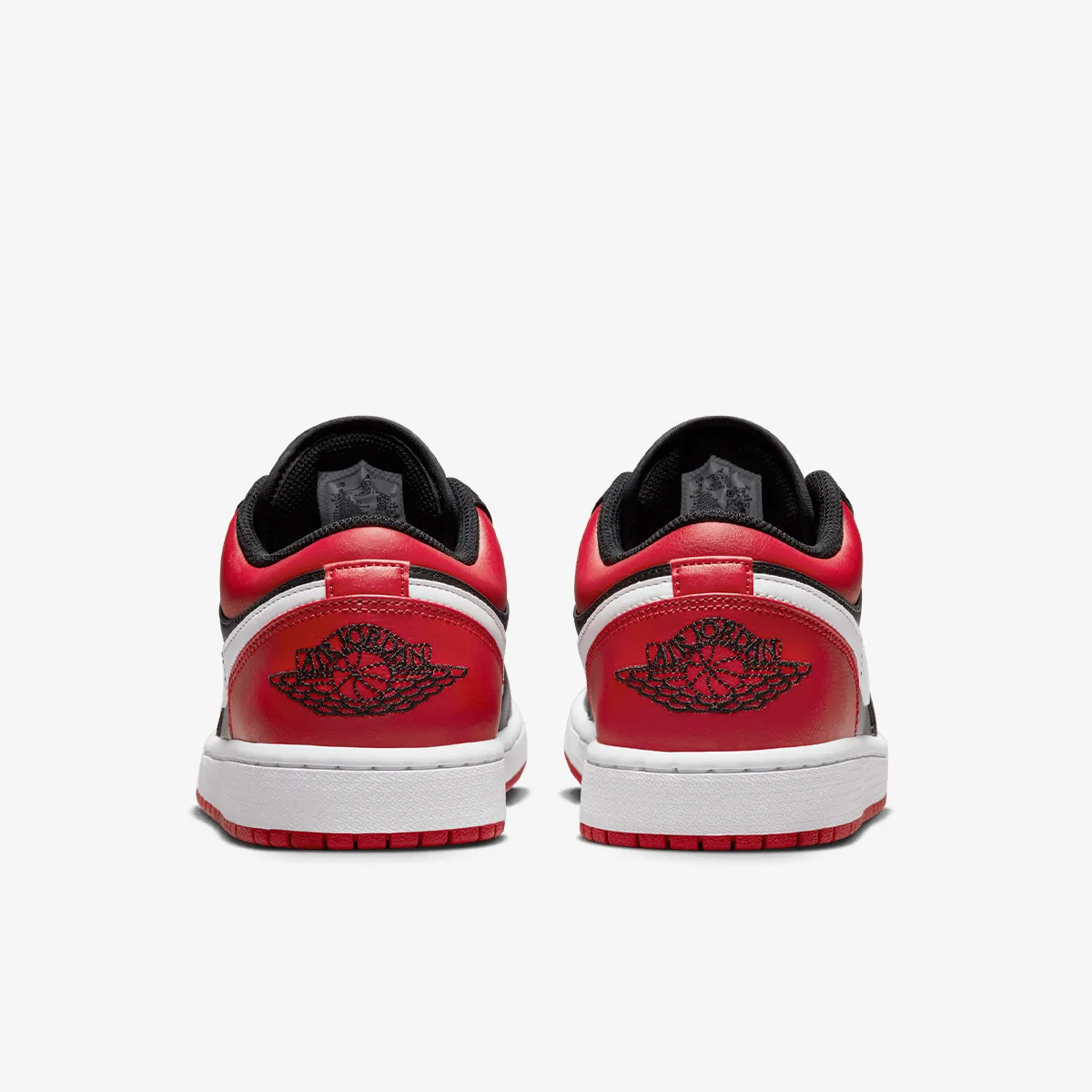 NIKE AIR JORDAN 1 LOW 