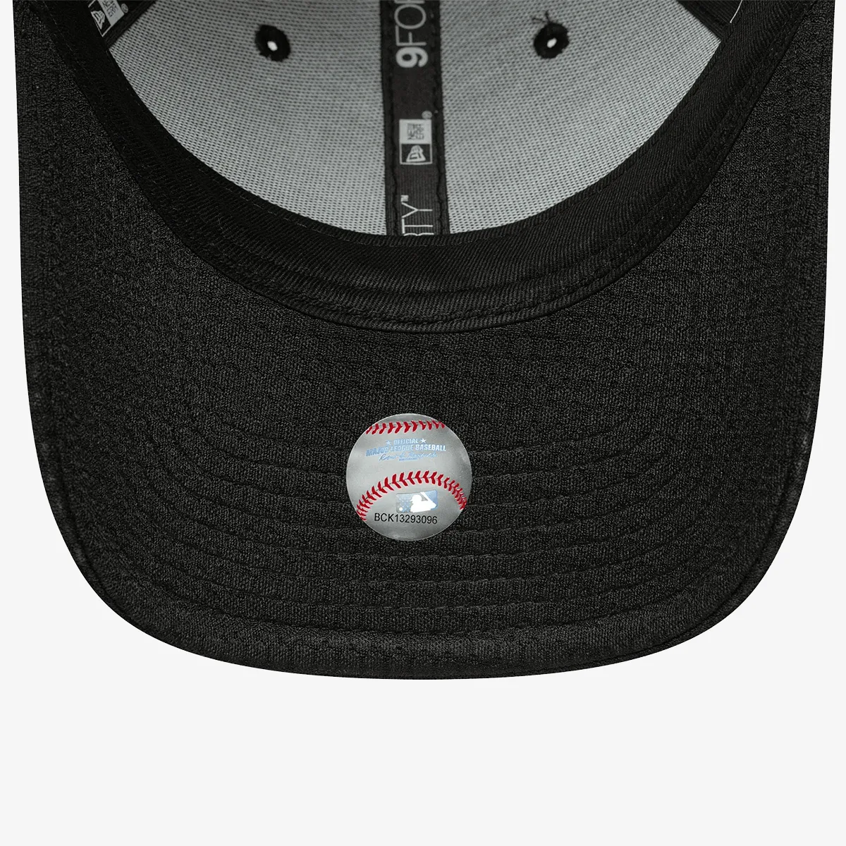 NEW ERA FLAWLESS MESH 9FORTY® 