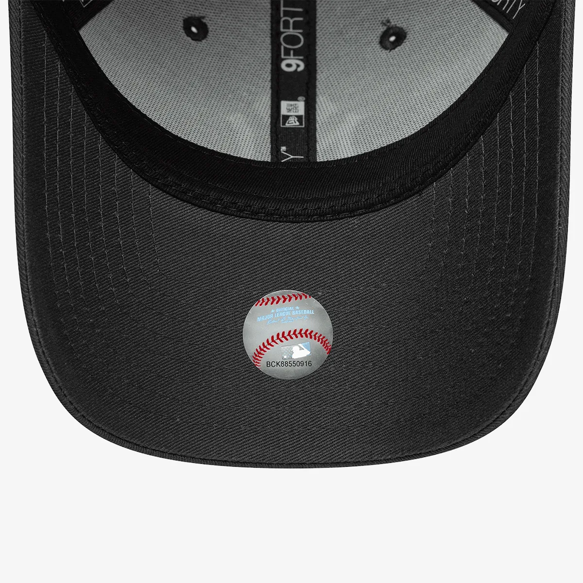 NEW ERA LEAGUE ESSENTIAL 9FORTY® 