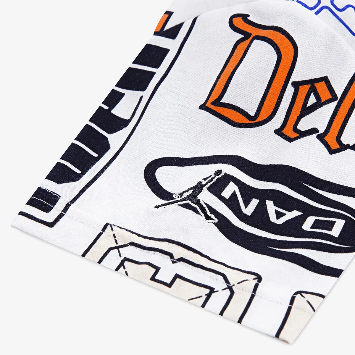 JORDAN JDB MJ ESS AOP SS TEE 