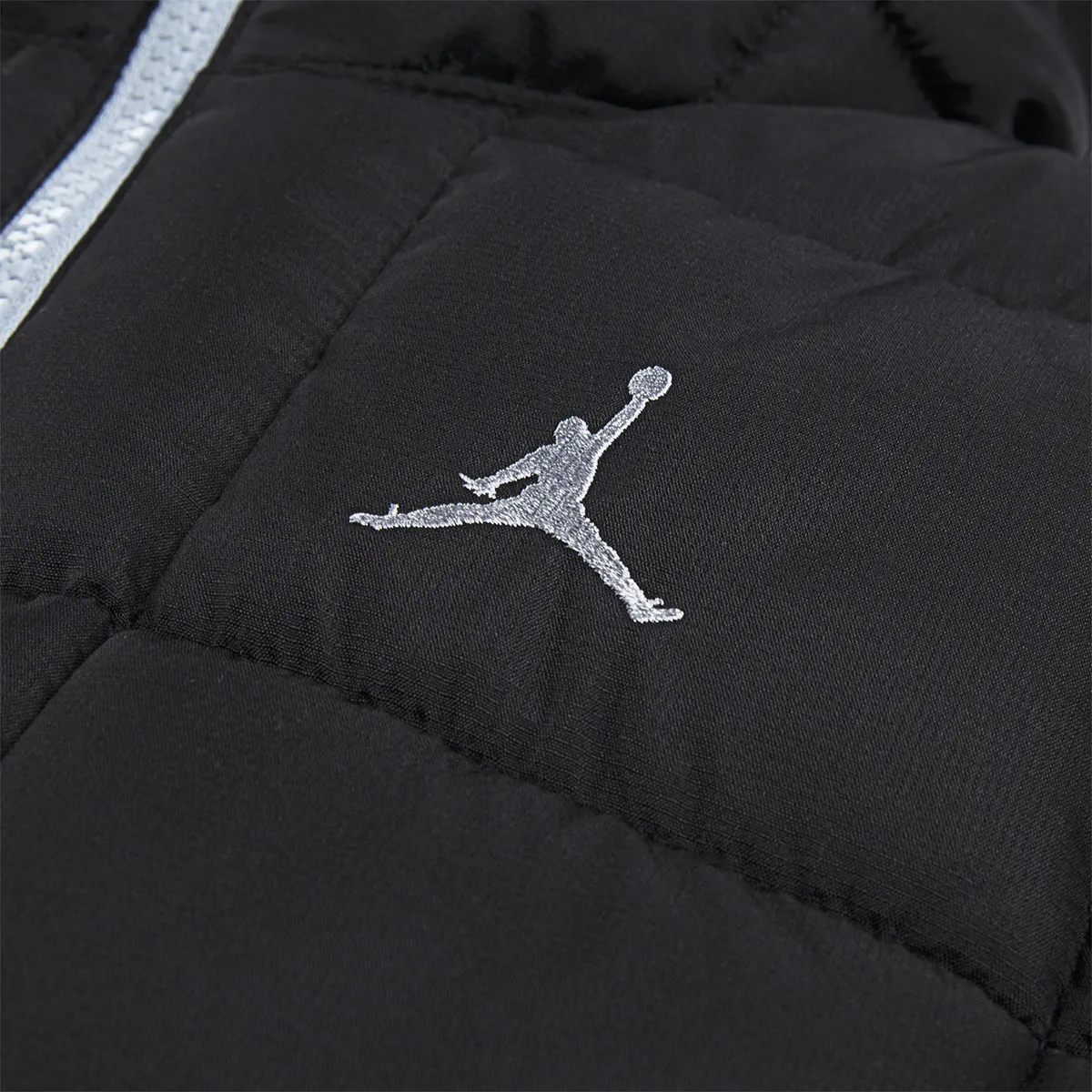 JORDAN JDN ESSENTIAL MDWT PUFFER 