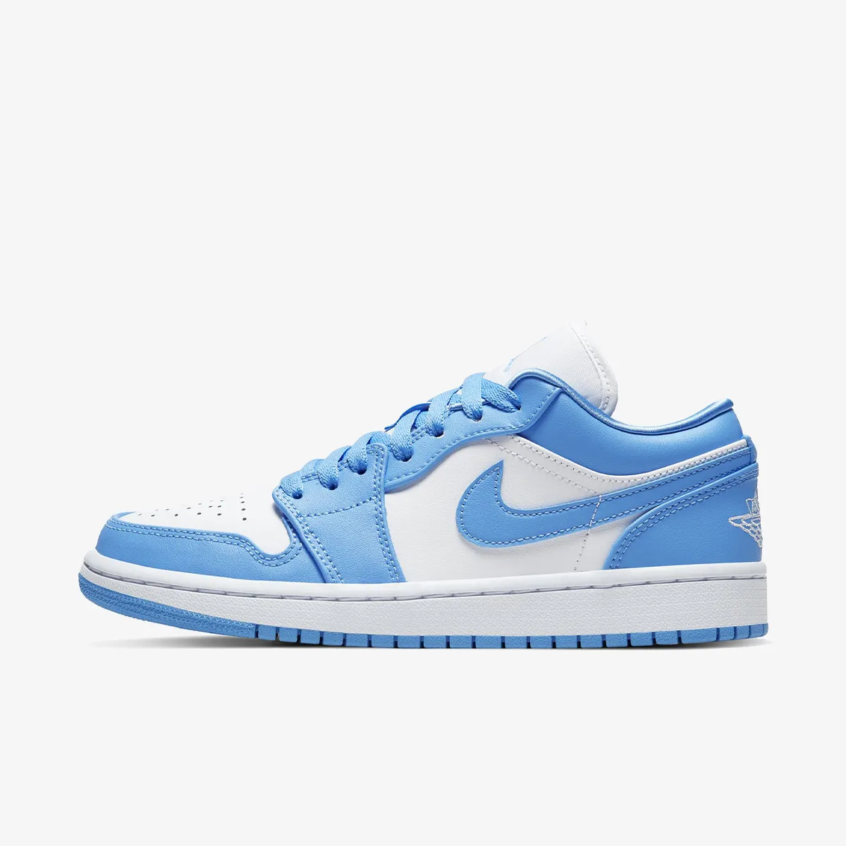 NIKE WMNS AIR JORDAN 1 LOW