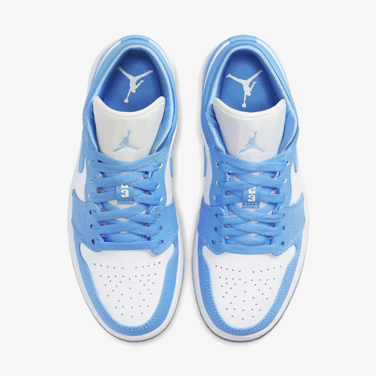NIKE WMNS AIR JORDAN 1 LOW 