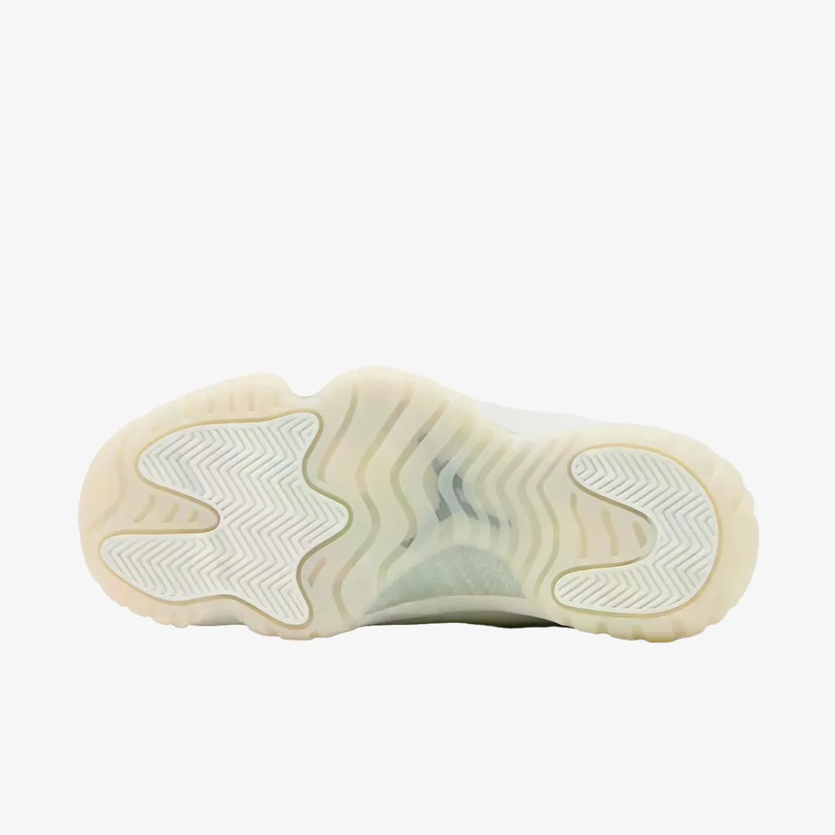 NIKE WMNS AIR JORDAN 11 RETRO 