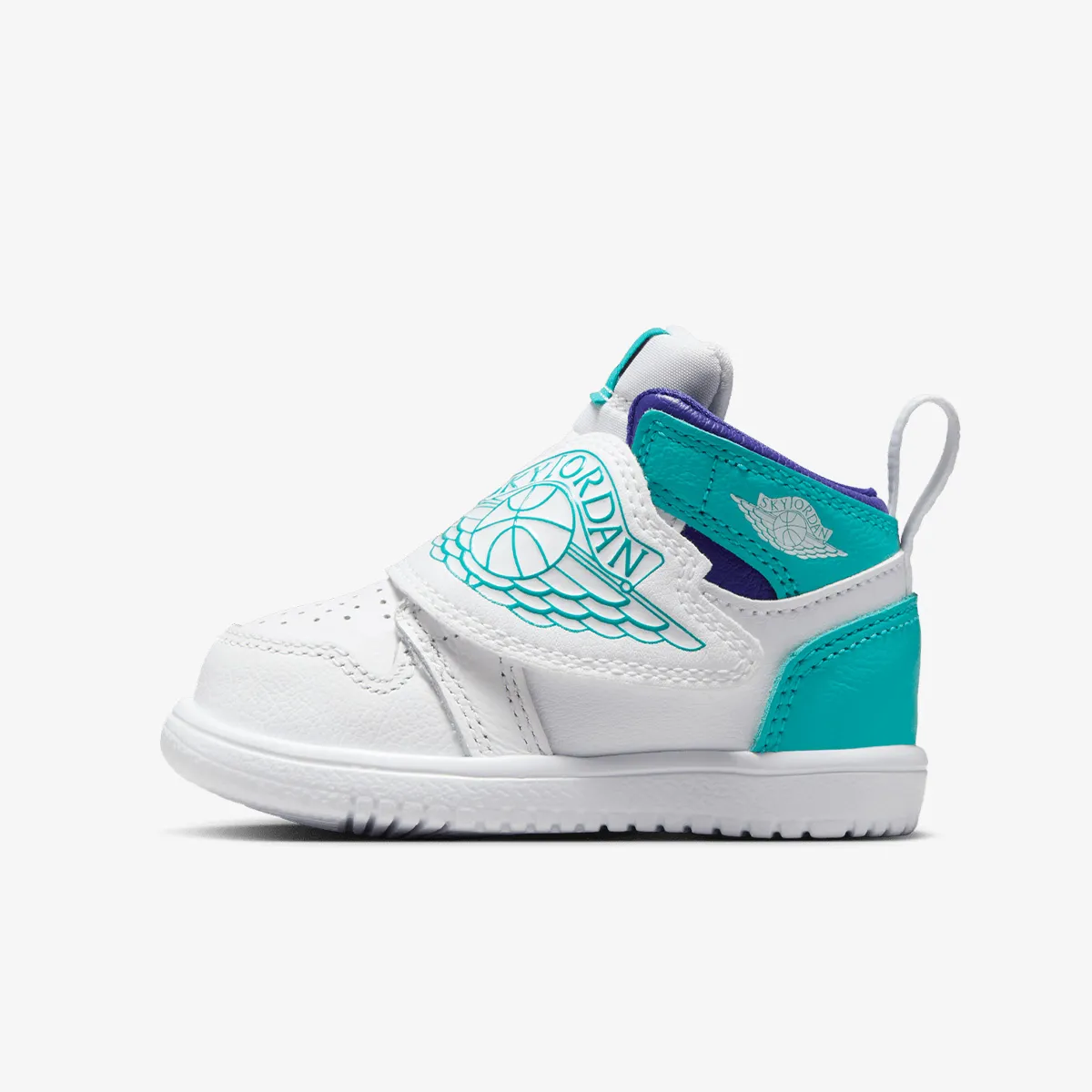 NIKE SKY JORDAN 1 BT 