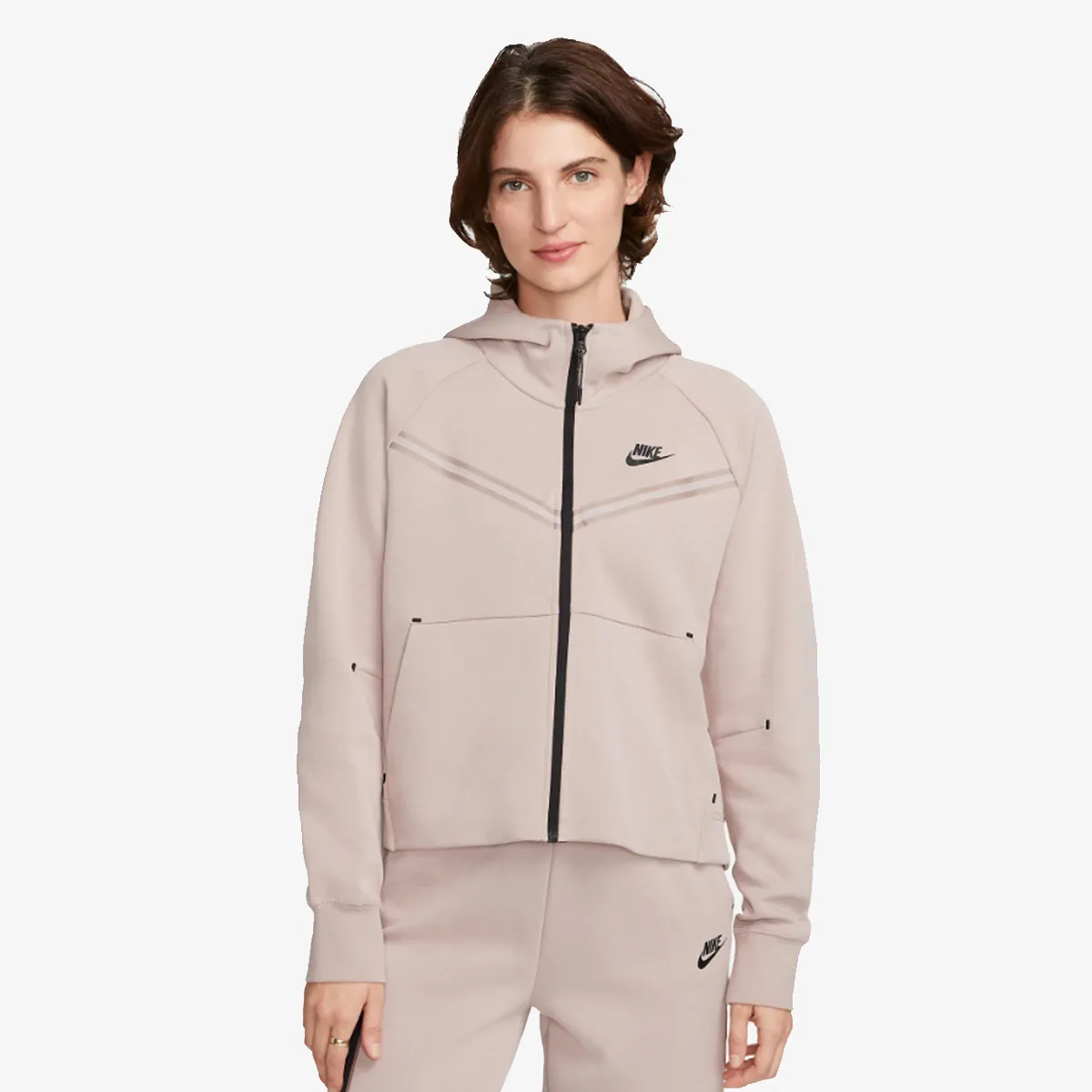 NIKE W NSW TCH FLC WR ESSNTL FZ HDY 