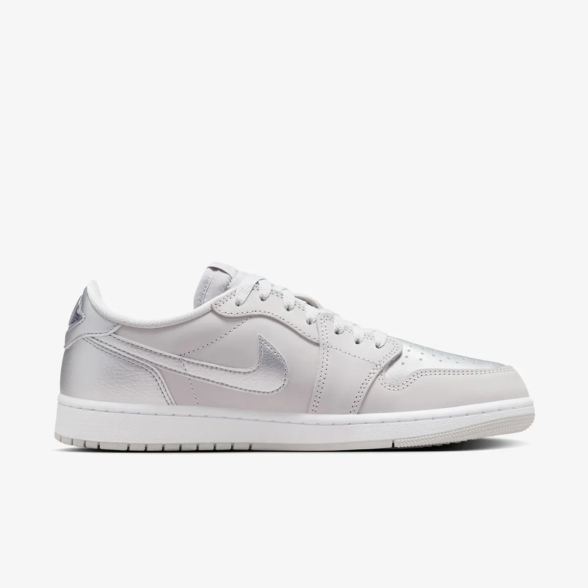 NIKE AIR JORDAN 1 RETRO LOW OG 