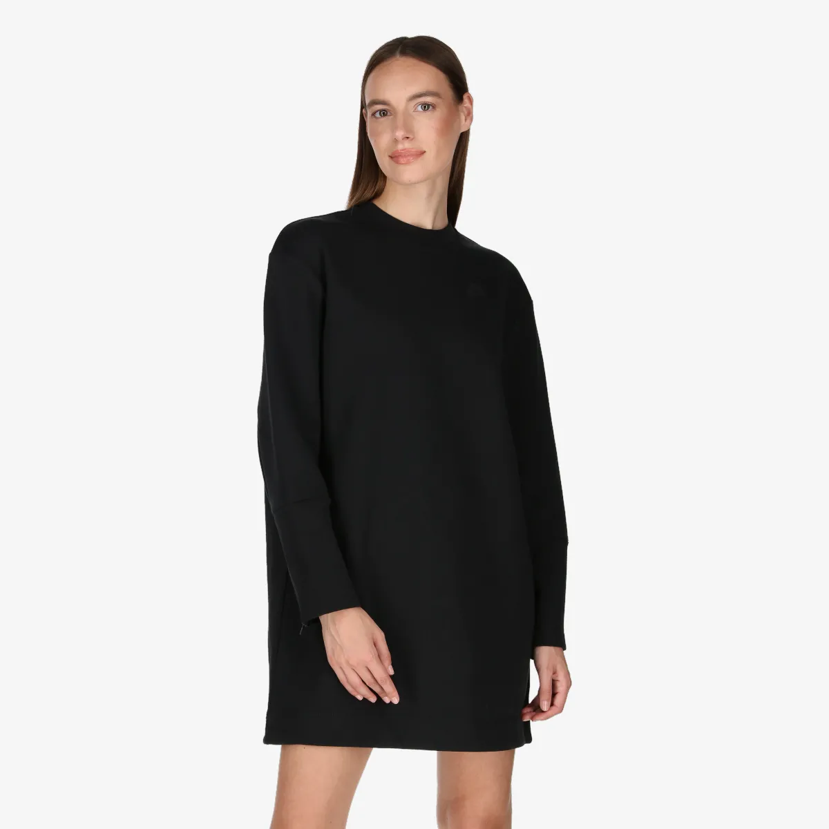 NIKE W NSW TCH FLC ESSNTL LS DRSS