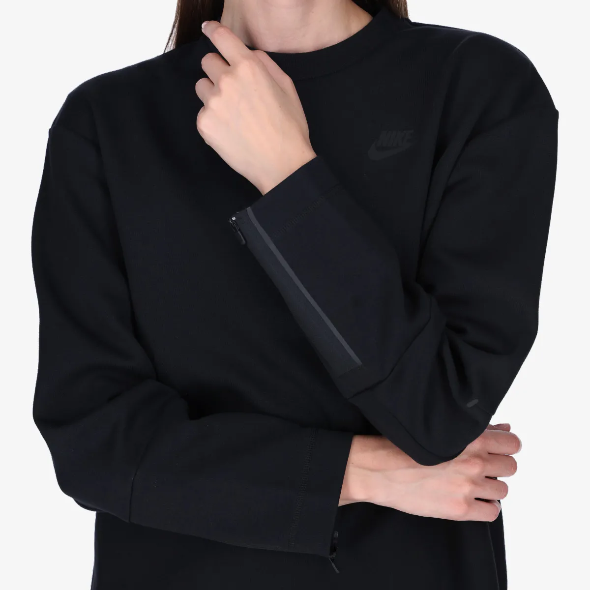 NIKE W NSW TCH FLC ESSNTL LS DRSS 