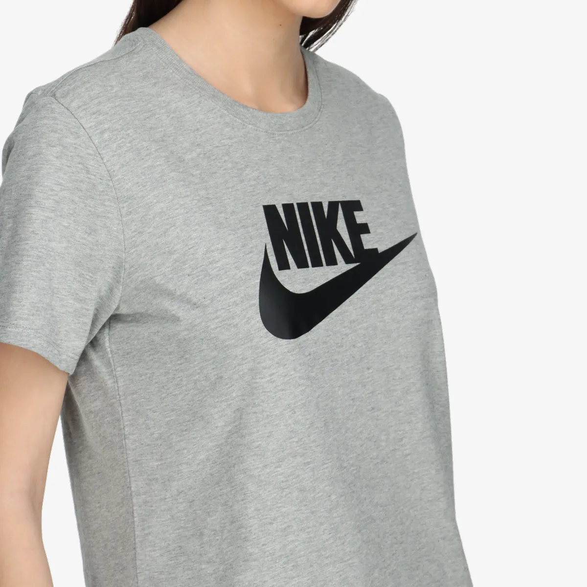 NIKE W NSW TEE ESSNTL ICN FTRA 