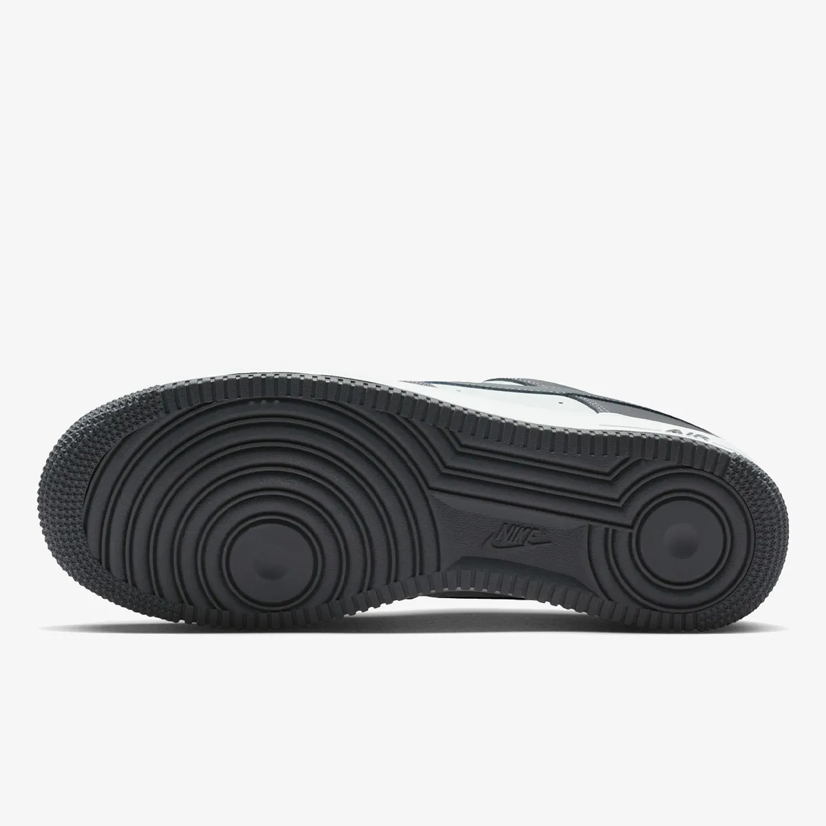 NIKE AIR FORCE 1 '07 ESS 