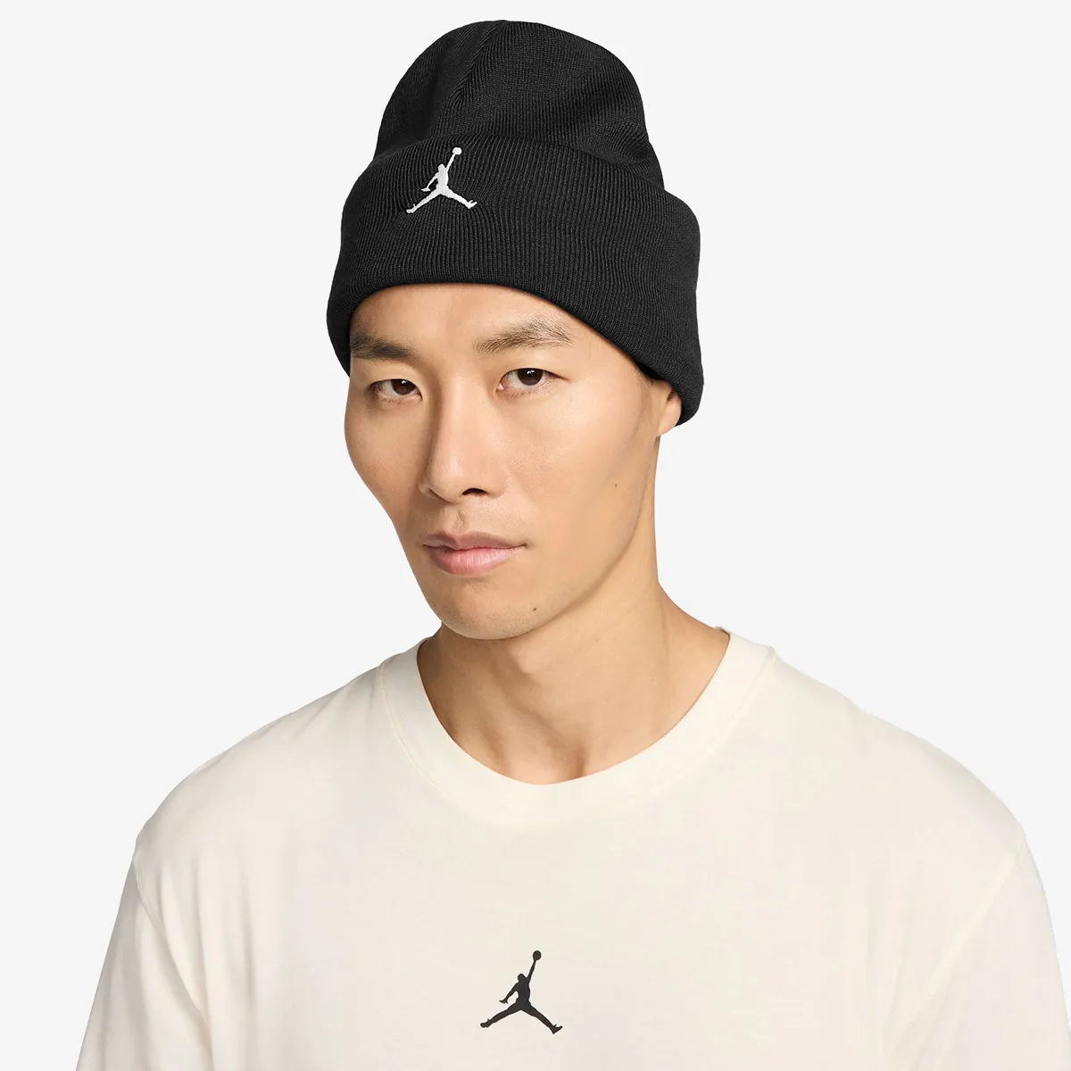 NIKE U J PEAK BEANIE SATN LINED ESS 