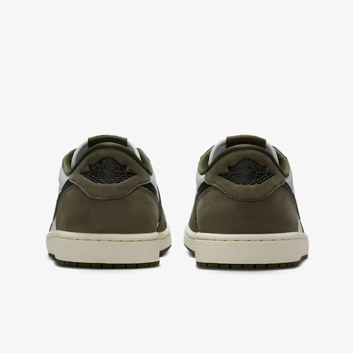 NIKE AIR JORDAN 1 RETRO LOW OG 