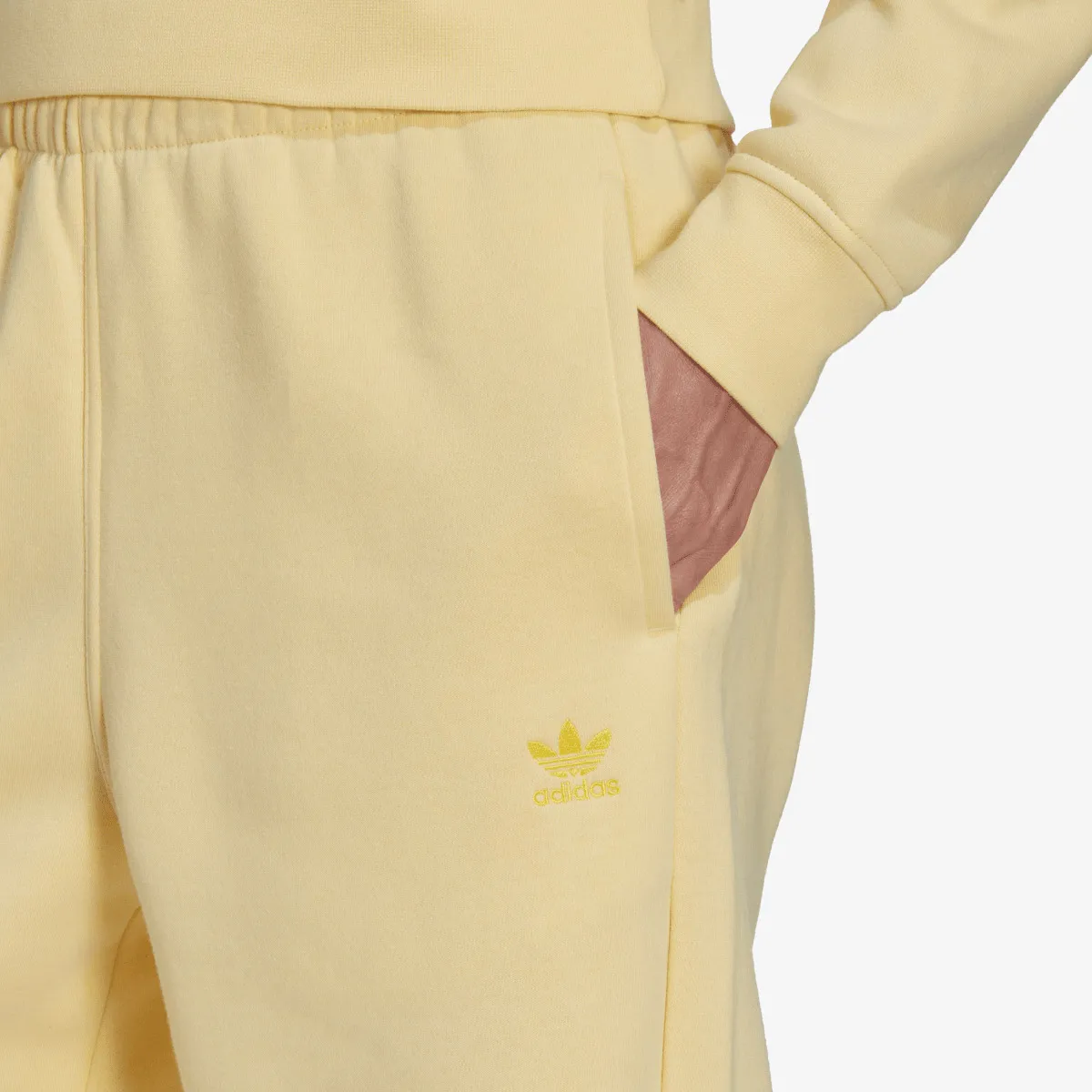 ADIDAS PANTS 