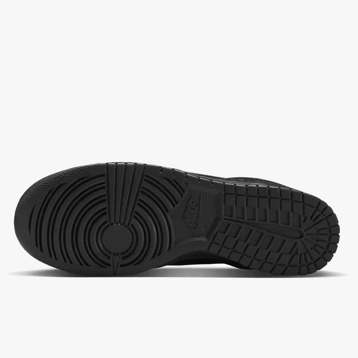NIKE NIKE DUNK LOW RETRO SE NUBUCK 