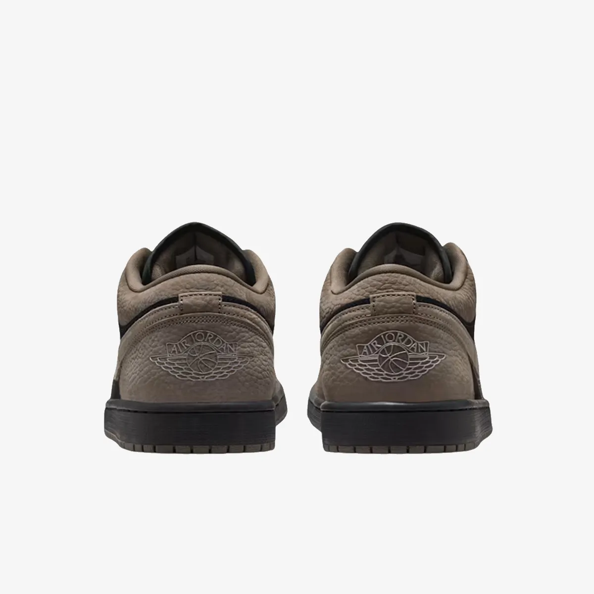 NIKE AIR JORDAN 1 LOW SE 