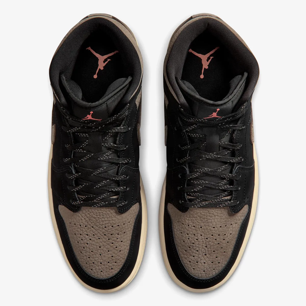 NIKE AIR JORDAN 1 MID SE 