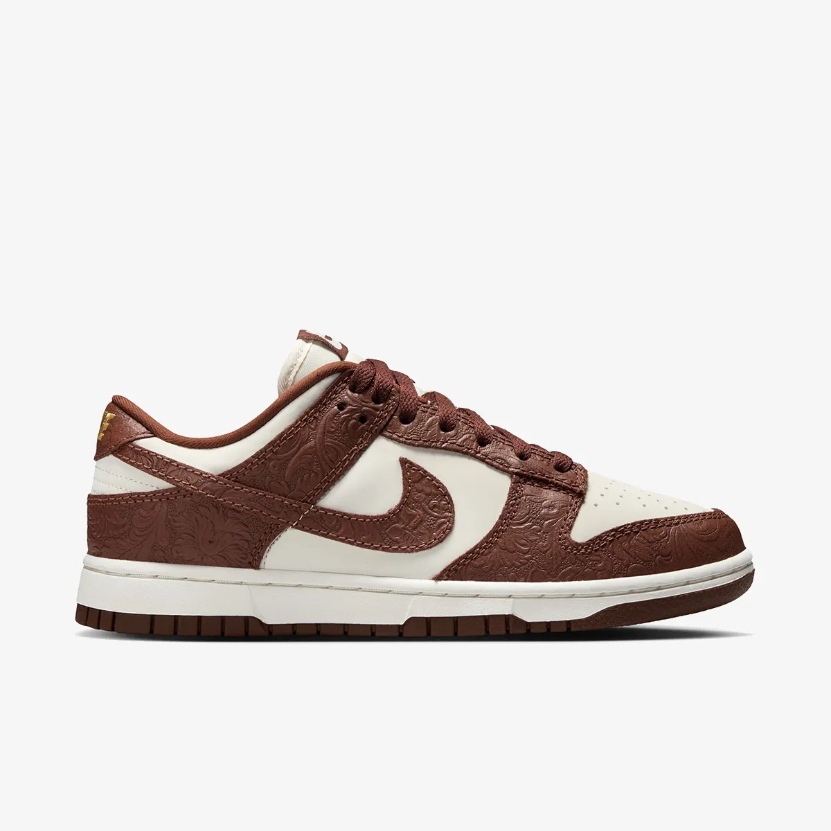 NIKE WMNS NIKE DUNK LOW SE 