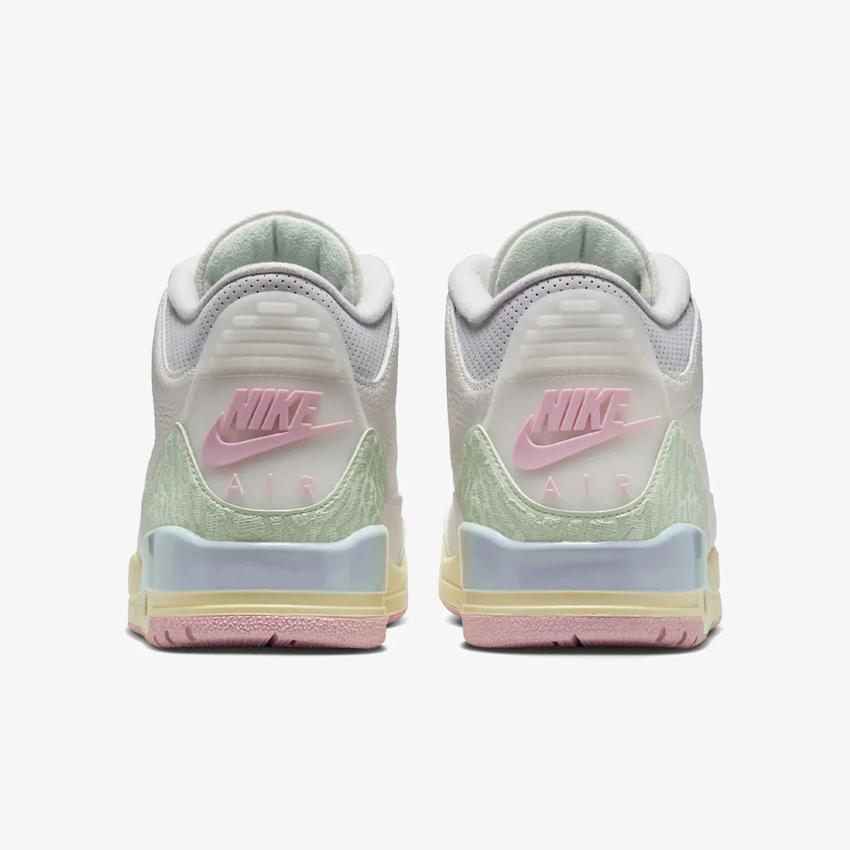 NIKE AIR JORDAN 3 RETRO OG 