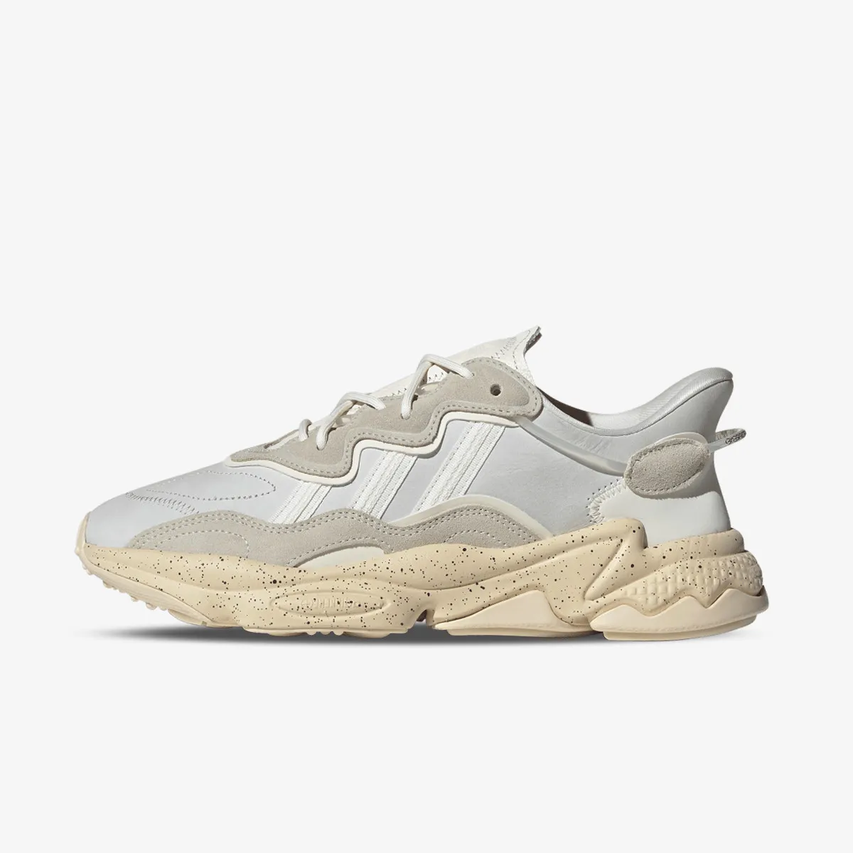 ADIDAS OZWEEGO 