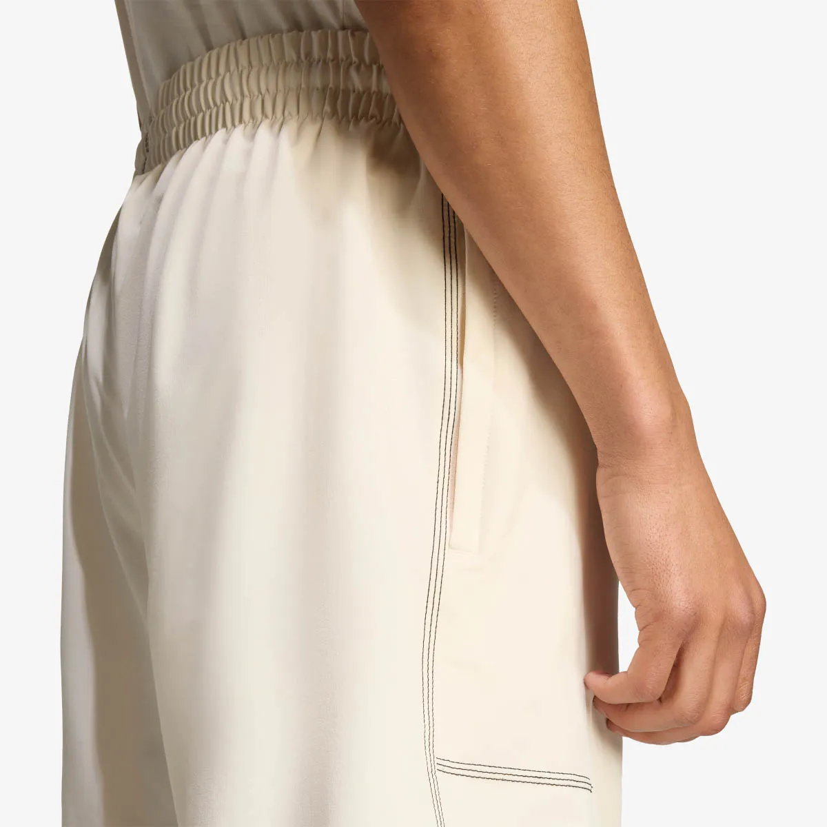 ADIDAS ESSENTIALS SHO 