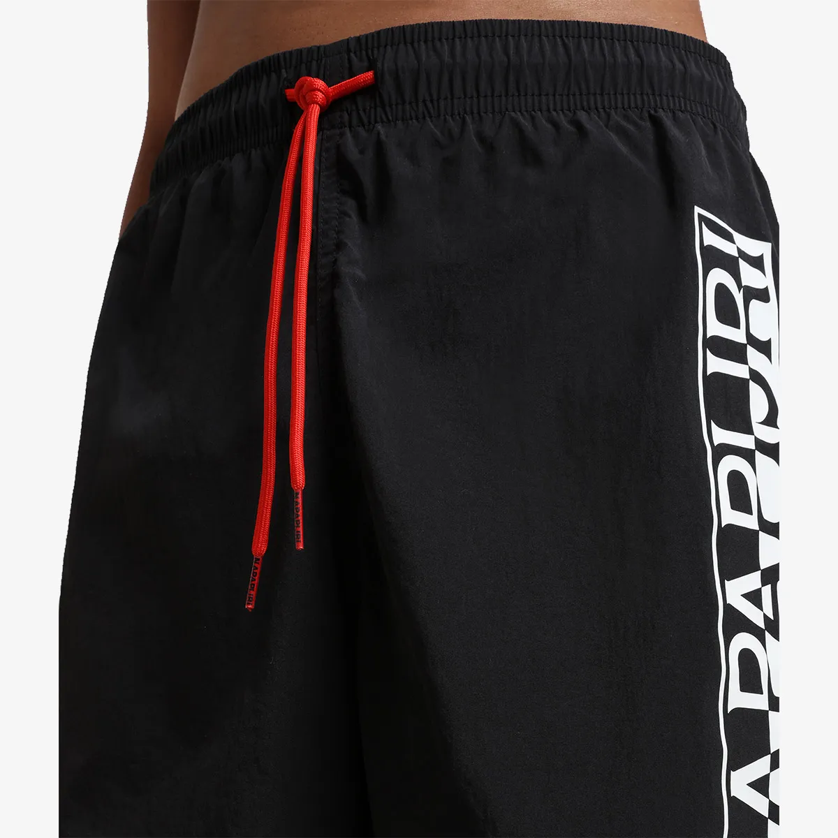 NAPAPIJRI V-BOX BLACK 041 