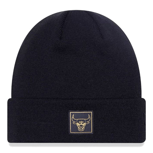 NEW ERA KAPA METALLIC BADGE CUFF KNIT CHIBUL ŠT: 