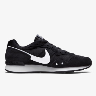 NIKE NIKE VENTURE RUNNER 