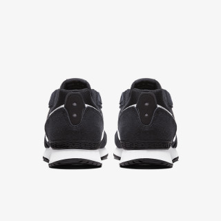 NIKE NIKE VENTURE RUNNER 