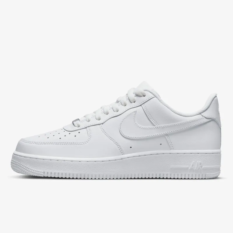 NIKE AIR FORCE 1 '07