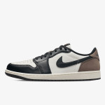 NIKE AIR JORDAN 1 RETRO LOW OG 