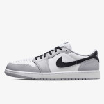 NIKE AIR JORDAN 1 RETRO LOW OG 