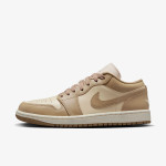 NIKE WMNS AIR JORDAN 1 LOW 