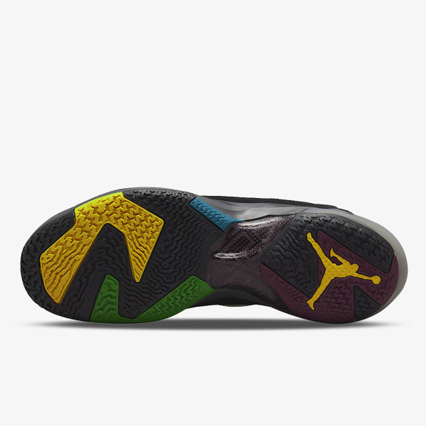 NIKE AIR JORDAN XXXVII 
