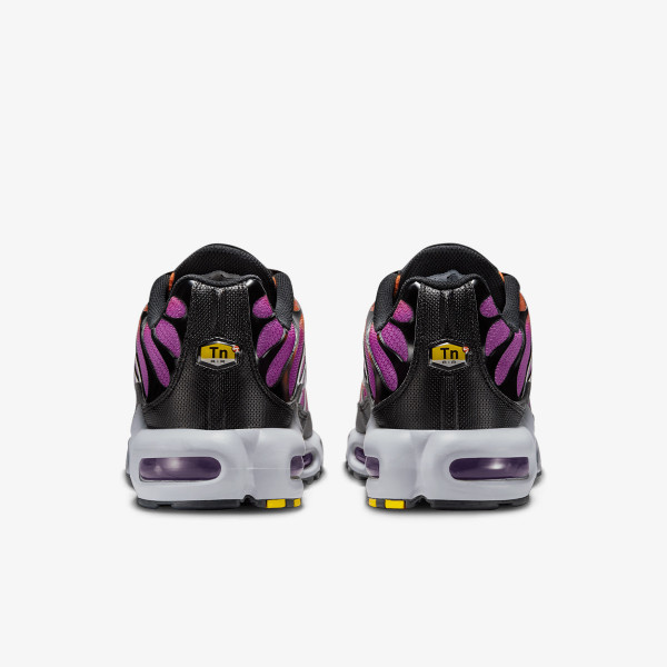 NIKE AIR MAX PLUS 
