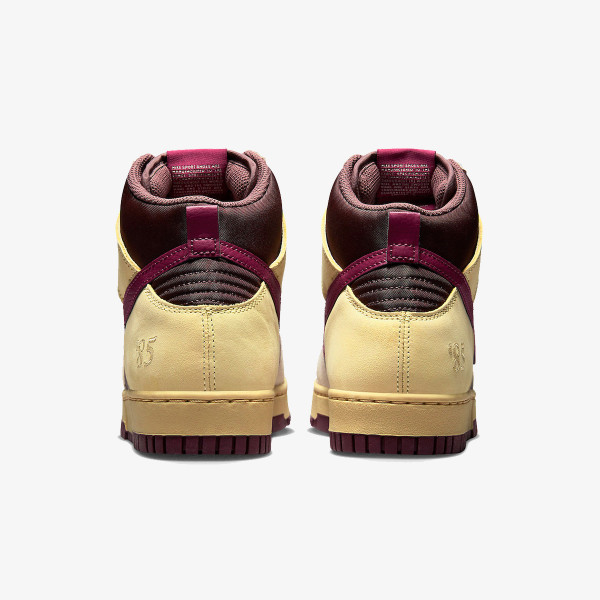 NIKE WMNS NIKE DUNK HIGH 1985 