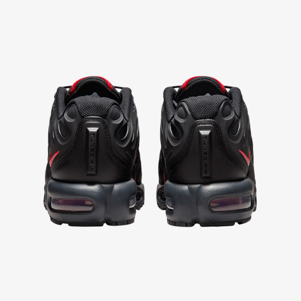 NIKE AIR MAX PLUS DRIFT 