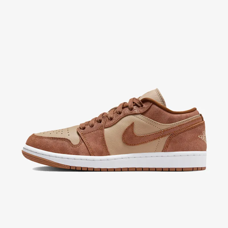 NIKE WMNS AIR JORDAN 1 LOW SE