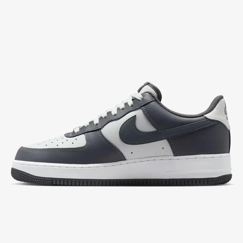 NIKE AIR FORCE 1 '07 ESS