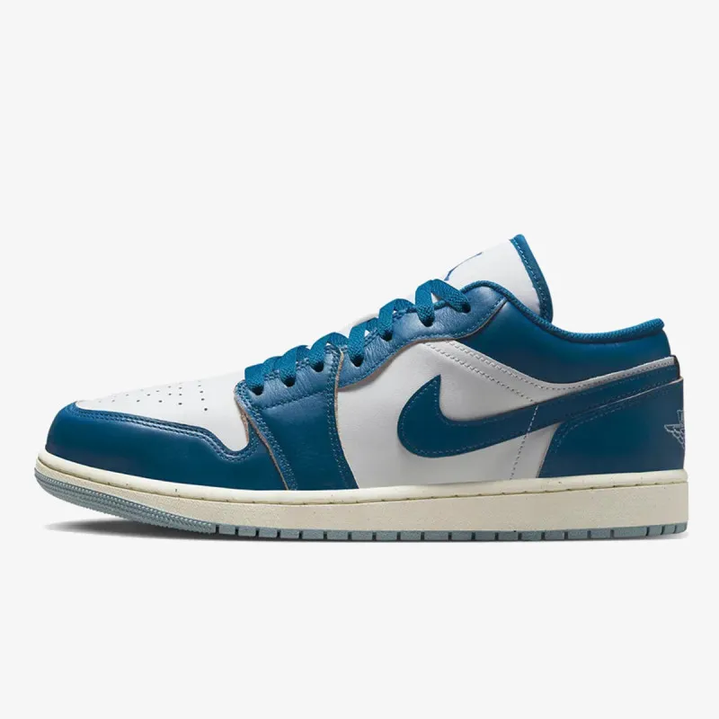 NIKE AIR JORDAN 1 LOW SE 