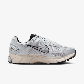 NIKE W NIKE ZOOM VOMERO 5 C.O.R. 