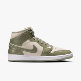 NIKE WMNS AIR JORDAN 1 MID SE 