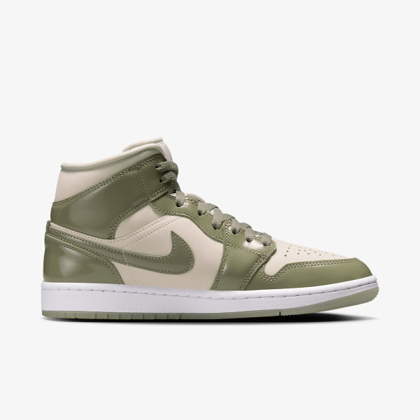 NIKE WMNS AIR JORDAN 1 MID SE 