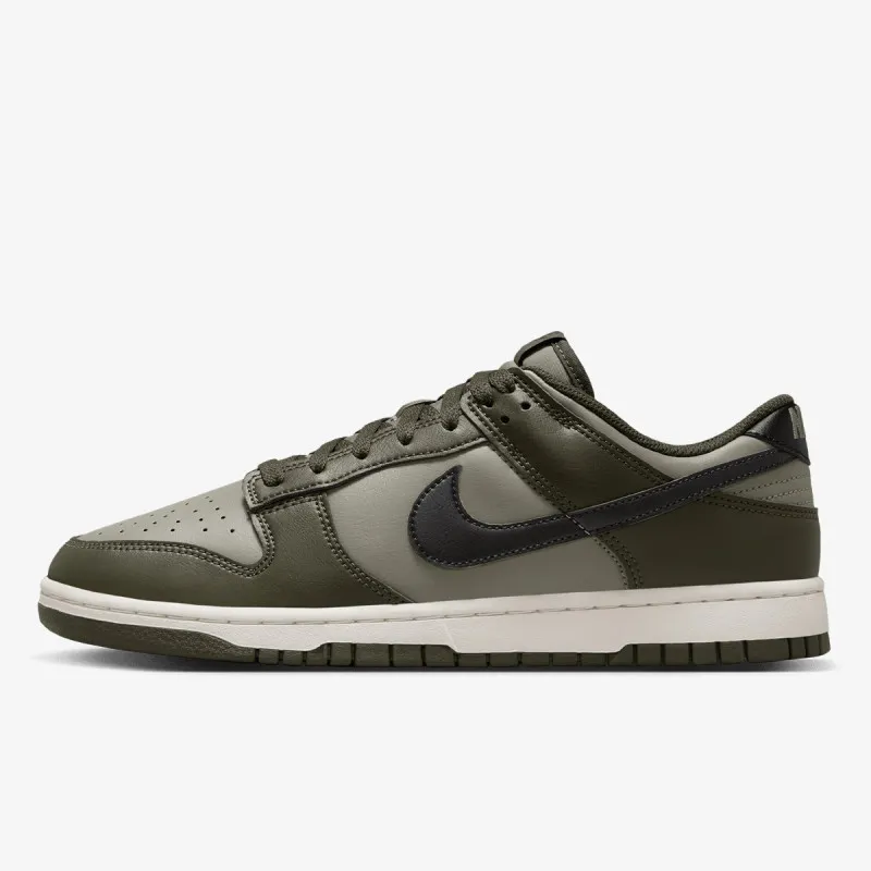 NIKE NIKE DUNK LOW RETRO BTTYS 