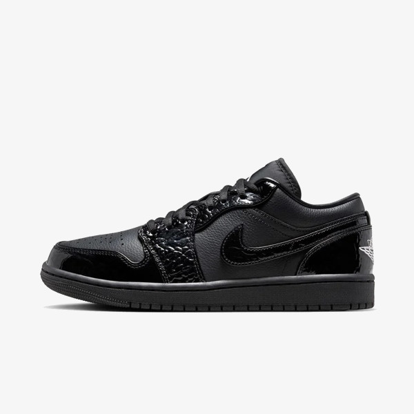NIKE W AIR JORDAN 1 LOW SE GJ 