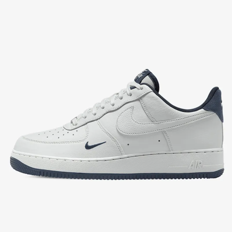 NIKE AIR FORCE 1 ’07 LV8 ESS+ 