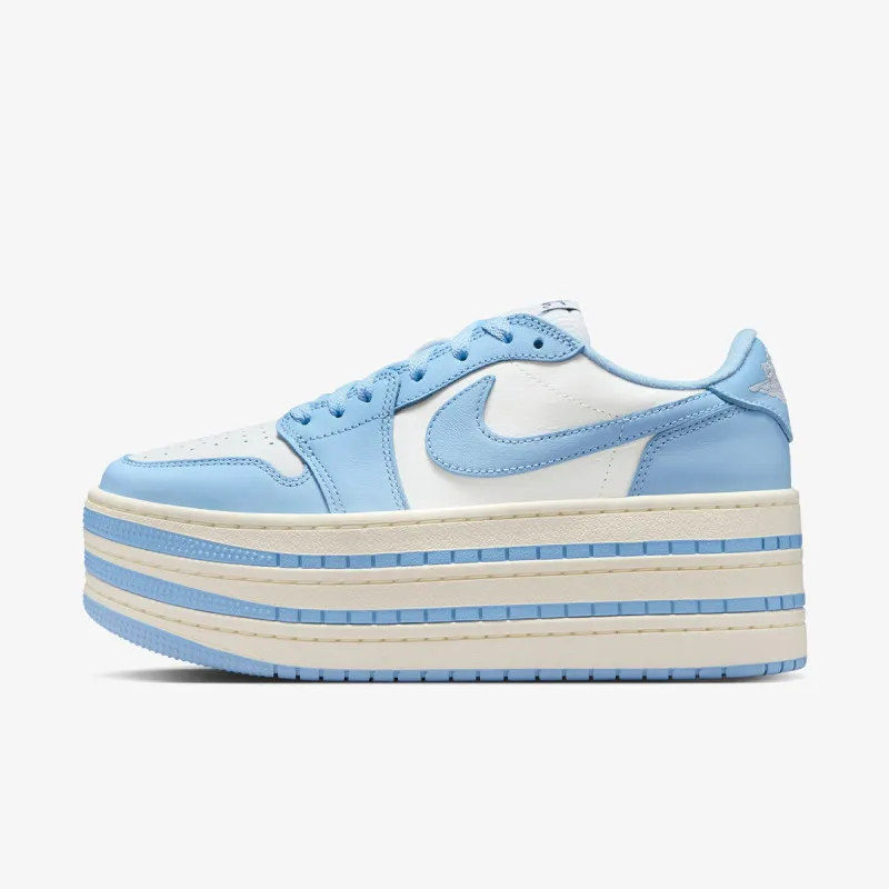 NIKE WMNS AIR JORDAN 1 TRIPLE STACK