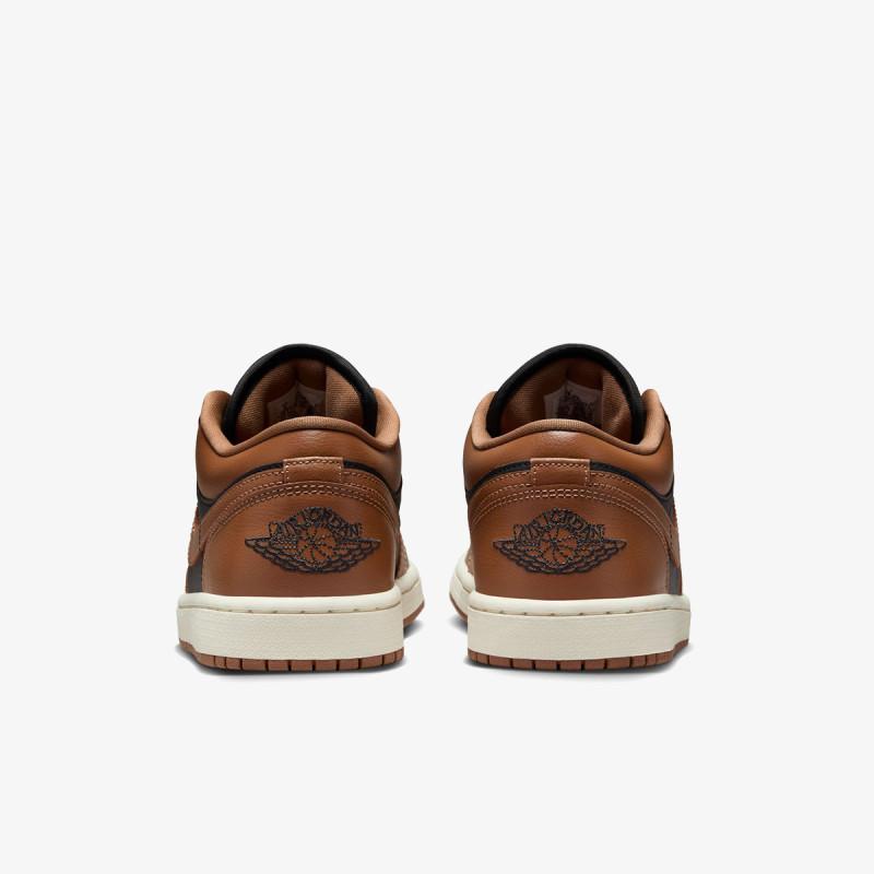 NIKE WMNS AIR JORDAN 1 LOW 
