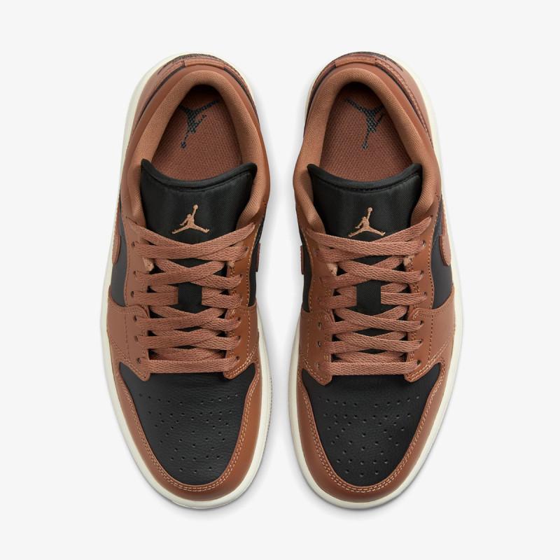 NIKE WMNS AIR JORDAN 1 LOW 