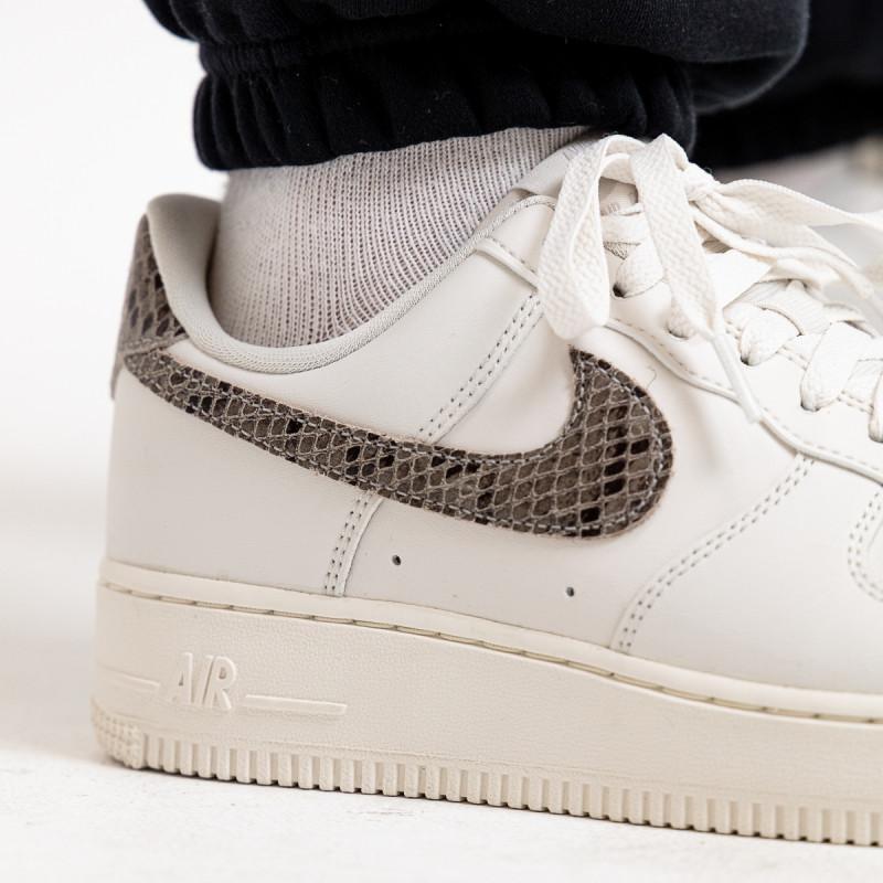 NIKE WMNS AIR FORCE 1 '07 REC 